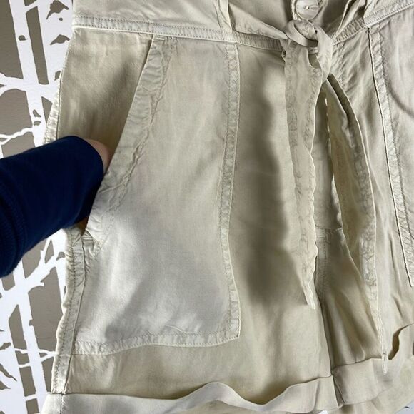 NEW Cloth & Stone Belted Tencel Shorts Tan 27 - Picture 3 of 10